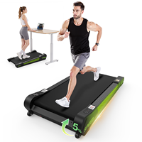 Bureau debout avec modes de marche et de travail intégrés : travaillez en marchant, multitâches, plus productif, usage quotidien, bureau à domicile, fitness
