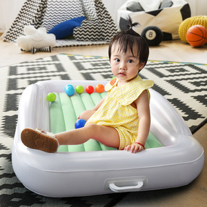 Cuna Inflable Portátil para Bebé 152x94x22cm con Colchón de Plástico para Uso Interior y Exterior con Opción de Montaje en Coche - Product Image 2