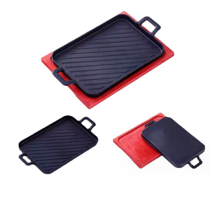 Assiette de <span class=keywords><strong>barbecue</strong></span> en forme de rectangle en <span class=keywords><strong>fonte</strong></span> avec deux poignées Assiette à steak avec base en bois - Product Image 4