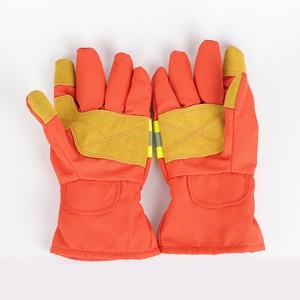 Guantes de Rescate Contra Incendios AmpsafeX, Aislantes del Calor, Resistentes a Altas Temperaturas, Sin Silicona, Sin Polvo - Product Image 3