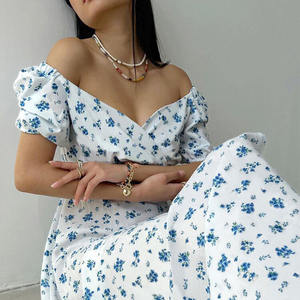 <span class=keywords><strong>Pas</strong></span> <span class=keywords><strong>cher</strong></span> en gros 2025 été Sexy <span class=keywords><strong>robe</strong></span> florale élégante fente col en V <span class=keywords><strong>robe</strong></span> pour les femmes à manches courtes bouffantes <span class=keywords><strong>robe</strong></span> <span class=keywords><strong>longue</strong></span> - Product Image 5