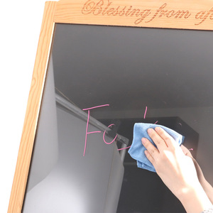 Tableau d'affichage LED lumineux pliable sur pied, effaçable, avec cadre en <span class=keywords><strong>bois</strong></span>, faible MOQ, pour menus, notes, œuvres d'art et usage créatif - Product Image 4