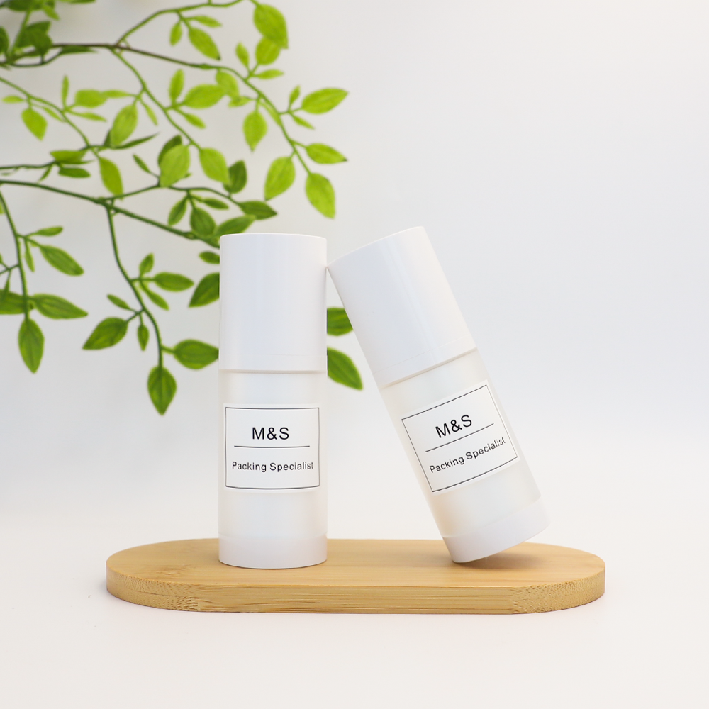 s Arylic 30ml 50ml Double Wall Bottle 1oz Plastic White Airless Serum Bottle With Treatment Pump · image 2