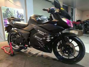 Motos électriques sportives à moteur sans balais Mika 72V, très vendues, haute performance, vitesse maximale de 110 km/h - Product Image 6