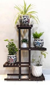 Support de plante en bois à plusieurs niveaux de conception unique pour le support de stockage de pot de jardin d'intérieur et extérieur et étagère de plante pour l'affichage - Product Image 2