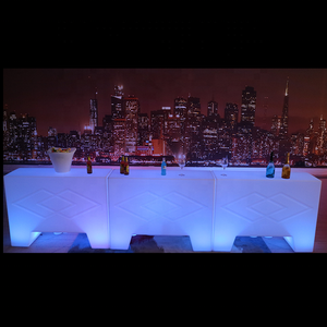 Mini barre lumineuse LED portable en plastique blanc de luxe pour l'extérieur Ensemble de <span class=keywords><strong>bar</strong></span> à boissons à distance avec changement de couleur RVB - Product Image 3