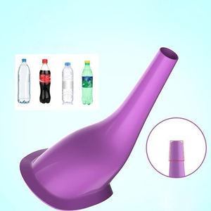 बाहरी यात्रा के लिए प्लास्टिक सिलिकॉन जलरोधी टिकाऊ लचीला स्थायी यूरिनल बैग बाहरी यात्रा के लिए महिला आपातकालीन वाहन यूरिनल किट - Product Image 3