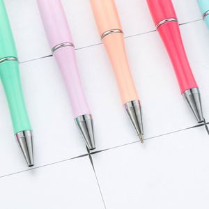 Stylos à bille en plastique durables personnalisés pour la Saint-Valentin, en forme de cœur, encre gel noire 1 mm, impression UV, cadeau pour enfants, fournitures de bureau et scolaires, fête - Product Image 3
