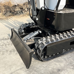 La mini-excavatrice de 10,07 kW, une mini-excavatrice Havtek avec certification européenne de premier niveau, est un choix populaire en Europe - Product Image 5
