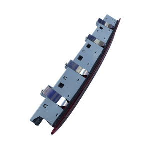 Luz de Freno Elevada Mercedes-Benz W164 1648201056 Luz de Prevención de Colisiones Trasera 2004-2011 - Product Image 1