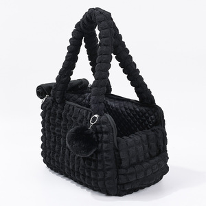 <b>Pet</b> <b>Carrier</b> Crossbody Bag For Cats Dogs Portable Breathable Polyester Solid Color 39x21x27cm - Product Image 3