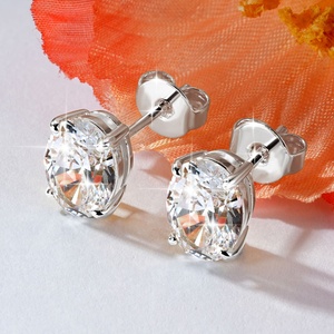 Pendientes de botón unisex de moda al por mayor, chapados en oro de 14k, con circonita cúbica de corte ovalado de 5*7mm, joyería diaria de tendencia. - Product Image 4