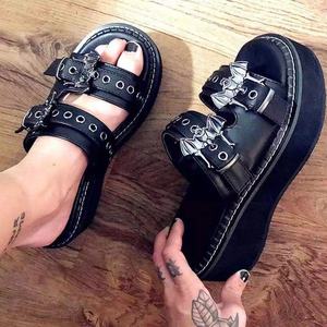 Sandalias de Plataforma con Punta Abierta Estilo Diablo Punk para Mujer, Marca Demonia, con Alas de Murciélago, Fáciles de Poner, para Verano y Exteriores - Product Image 1