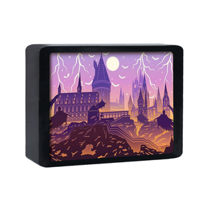 Hogwart Castle-lanterne en papier avec cadre en plastique et éclairage Led - Product Image 1