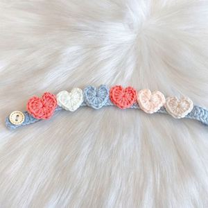 Collier pour chat en fleurs au crochet fait main, collier décoratif en tricot en forme de cœur pour animaux de compagnie, bavoir en laine douce pour chaton, idéal pour les accessoires de photographie - Product Image 2