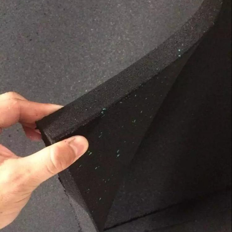 Оптовая продажа дешевых резиновых напольных покрытий для тренажерного зала