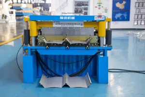 FORWARD Reliable Solutions for Standing Seam Roll Forming Machines
