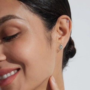 1 par de pendientes de acero inoxidable con forma de gota de agua para mujeres y niñas, pendientes ovalados de imitación de diamante plateados y dorados, regalos de joyería - Product Image 3