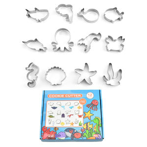 <span class=keywords><strong>Emporte</strong></span>-pièces en acier inoxydable en forme d'animaux marins 12 pièces outil de décoration de gâteau de cuisson vente en gros - Product Image 5