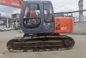 ใช้สำหรับรถขุดตีนตะขาบ พร้อมเครื่องยนต์และมอเตอร์ ผลิตในญี่ปุ่น รับประกัน 1 ปี - ราคาถูกมาก - Product Image 3