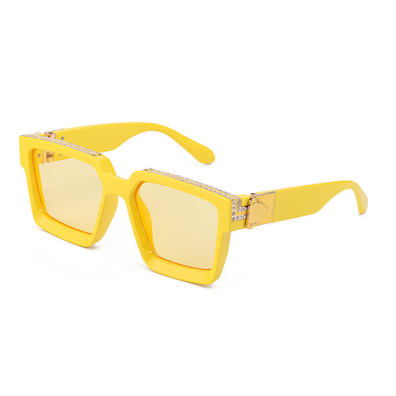 สีเหลือง