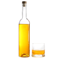 Bouteilles en verre transparent à col long de 700ml 750ml pour emballage d'alcool de qualité supérieure vin whisky vodka étiquetage personnalisable