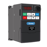 Convertisseur de fréquence M-Drive monophasé à triphasé 220V VFD 1.5KW AC Drive pour compresseurs et moteurs Puissance nominale 1500W