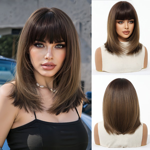Peluca sintética de estilo europeo americano, la más vendida transfronteriza, hecha a máquina, para mujer, con flequillo, degradado gris, pelo corto, corte bobo. - Product Image 6