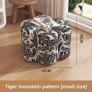 Taburete de Salón Estilo Sofá, Taburete de Pétalos de Lujo, Banco para Zapatos de Salón, Decoración del Hogar de Alta Gama, Taburete Redondo Acogedor, Ideal para Instagram - Product Image 1