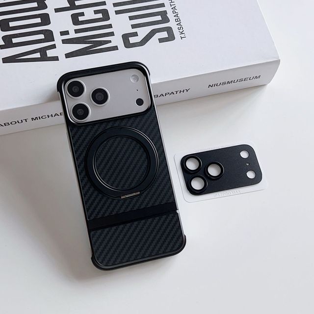 Ready to Ship Products Durable Luxury 360 Rotation Shockproof Cover Metal Magnetic Carbon Fiber Phone Case for iphone 17 Pro Max