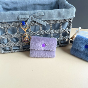 2024 <span class=keywords><strong>Mini</strong></span> pièces de monnaie portefeuille porte-clés <span class=keywords><strong>pompon</strong></span> porte-clés porte-clés fausse fourrure données câble sac de rangement Pom Pom porte-clés décoration cadeau - Product Image 3