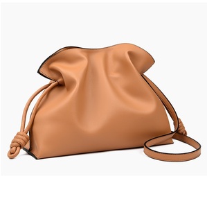 Nouveaux Sacs Bandoulière de Créateur Tendance en Cuir PU de Haute Qualité, Sacs Messager Décontractés, Cabas de Luxe pour Femmes, Sacs à Main et Pochettes - Product Image 1