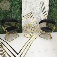 Chaise d'extérieur moderne en forme de cage à oiseaux avec structure en acier inoxydable doré pour mariage