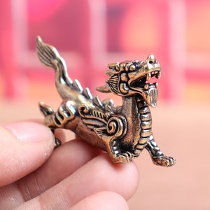 Figurines miniatures <span class=keywords><strong>en</strong></span> cuivre de bestioles mythiques chinoises Pixiu, ornements <span class=keywords><strong>en</strong></span> laiton, animaux porte-bonheur Qi <span class=keywords><strong>Lin</strong></span>, décorations de bureau - Product Image 4