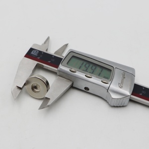 Aimants <span class=keywords><strong>n</strong></span>éodyme à disque rond personnalisés avec marque de pôle <span class=keywords><strong>N</strong></span> - Product Image 6
