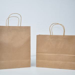 Sacs en papier kraft écologiques personnalisés marron et blanc avec poignée, recyclables, en stock, prêts à être expédiés, avec votre logo imprimé - Product Image 1