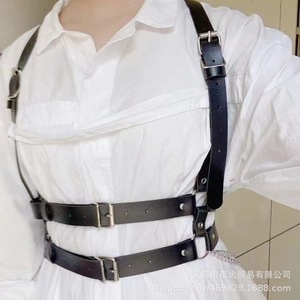 Vente directe d'usine de vêtements en cuir pour bondage, vêtements ajourés, accessoires, accessoires BDSM pour couples, costumes de performance. - Product Image 2