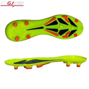 Semelle extérieure de chaussures de football en TPU pour hommes, taille et couleur personnalisées, design unique, nouvelle collection, vente en gros - Product Image 1