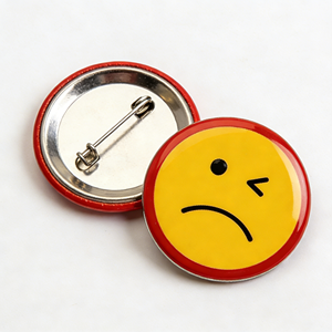 Vente directe usine : Badges bouton ronds en fer blanc avec motif visage souriant et logo personnalisé, pour cadeaux promotionnels de remerciement - Product Image 4