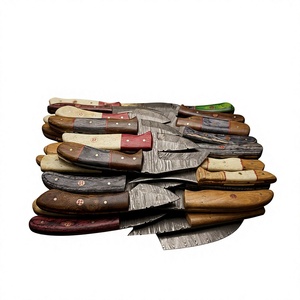 Couteau de chasse et de survie à lame fixe mini, en acier Damas artisanal, pointe tombante, manche en bois, qualité industrielle, pour revendeurs OEM 58/60 - Product Image 4
