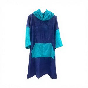 Poncho de Toalla con Capucha de Algodón y Bambú con Logotipo Personalizado, Material Orgánico Ecológico, Tejido de Color Sólido, Diseño Moderno, Textiles - Product Image 1