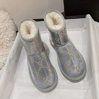 Bottes antidérapantes en gros directement de l'usine, bottes de neige épaisses, bottes à la cheville tendance et chaudes pour femmes