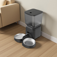 Distributeur automatique intelligent pour animaux de compagnie, double gamelle, contrôle par application, grande capacité 4,5 L, acier inoxydable, caméra, alerte de panne de courant, fonction vocale, pour cochons et canards