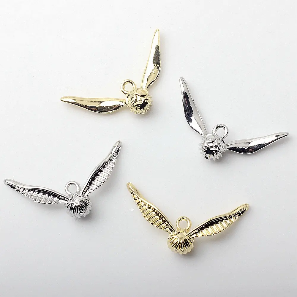 La mejor calidad búho alas forma DIY joyería hecha a mano pendientes pulsera collar accesorios pequeño colgante