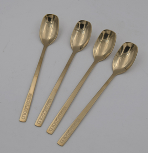 Cuillère à café dorée DFC308 pour mélanger les boissons - Product Image 4