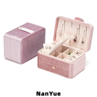 Boîtes à bijoux de voyage en velours en gros, étui portable pour organiser les bijoux, boîte de rangement multicouche pour bagues, boucles d'oreilles et colliers, logo personnalisé