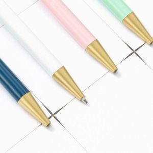 Stylos à bille en métal doré personnalisés et durables, encre noire lisse de 0,7 mm, stylos d'écriture élégants pour femmes et hommes, cadeaux - Product Image 3