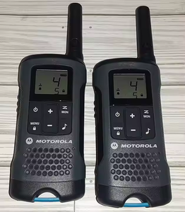 Motorola T200 Tweeweg Radio Walkie-Talkie UHF Licentievrij PMR446 Draagbare Radio voor Buitengebruik en Gezinsgebruik - Product Image 6
