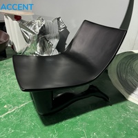 Sillón de Salón con Base en Forma de Pierna Humana, Estilo Moderno, Arte Surrealista, Fibra de Vidrio, para Sala de Estar, Club o Villa, Directo de Fábrica