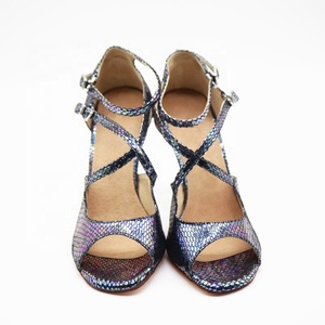 <span class=keywords><strong>Zapatos</strong></span> <span class=keywords><strong>de</strong></span> <span class=keywords><strong>Baile</strong></span> Latino EVK Evkoodance <span class=keywords><strong>de</strong></span> Tacón Fino con Detalles Brillantes, Punta Abierta y Tiras Cruzadas para Mujer, Salsa, <span class=keywords><strong>Baile</strong></span> <span class=keywords><strong>de</strong></span> <span class=keywords><strong>Salón</strong></span>, Profesional, Social - Product Image 2